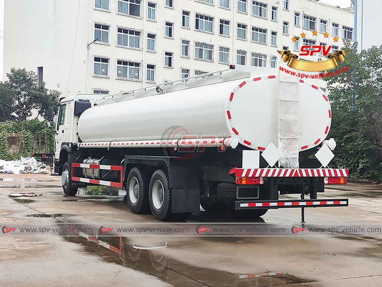 25,000 Litres Fuel Transport Truck Sinotruk - Left Back Side View - SPV-vehicle